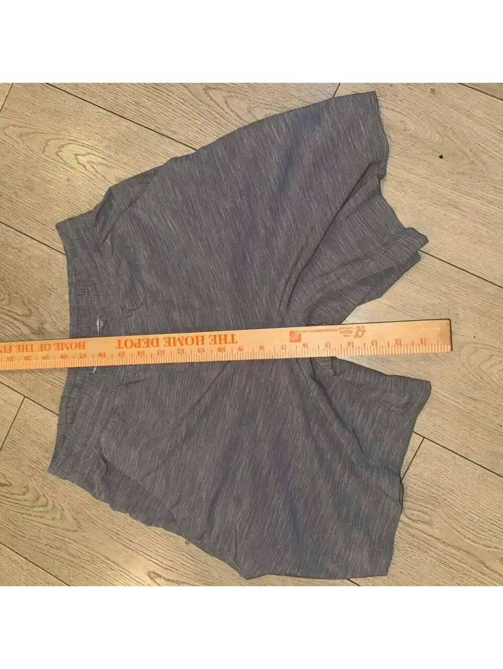 Lululemon Pace Breaker Shorts – Gray Heather – Men’s Medium
